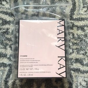 Mary  Kay Microdermabrasion plus set